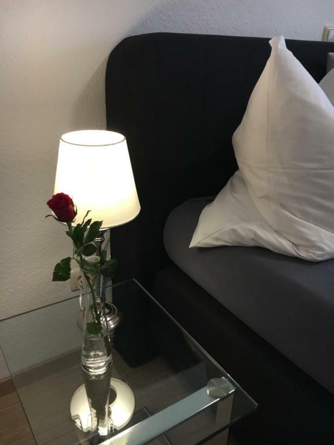 Ferienwohnung In Erfurt Mit Kleinem Balkon, 2 Schlafzimmer Exteriör bild