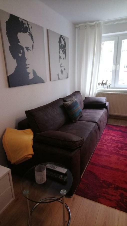Ferienwohnung In Erfurt Mit Kleinem Balkon, 2 Schlafzimmer Exteriör bild