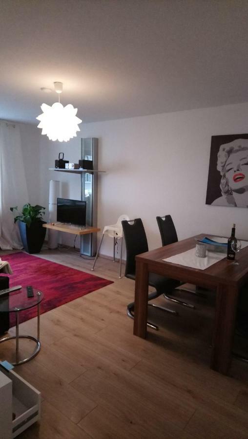 Ferienwohnung In Erfurt Mit Kleinem Balkon, 2 Schlafzimmer Exteriör bild